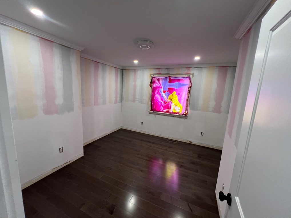 Master bedroom before painting in Kanata